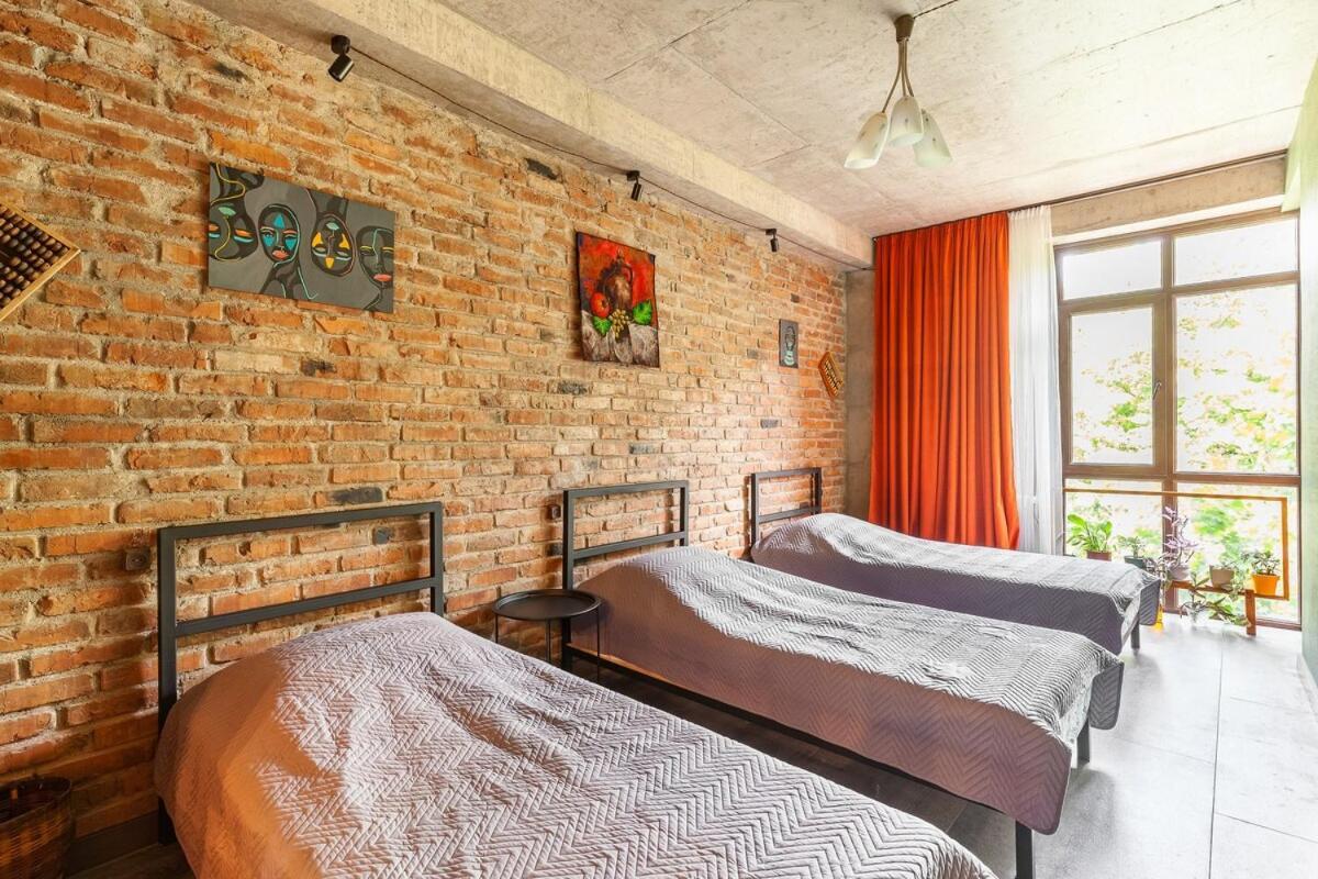 Veli Group Apartment Near White Bridge ° Kutaisi Dış mekan fotoğraf