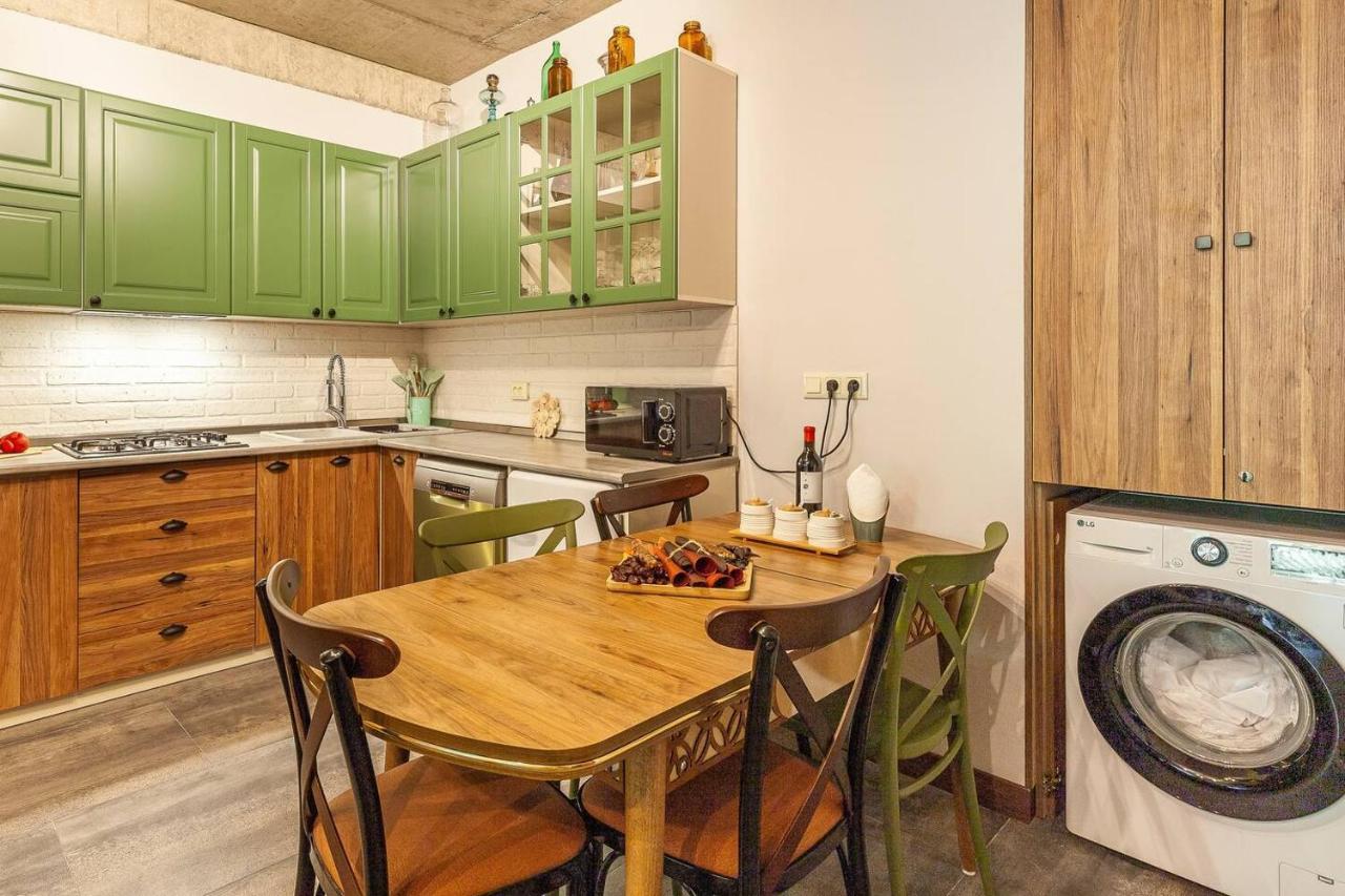 Veli Group Apartment Near White Bridge ° Kutaisi Dış mekan fotoğraf